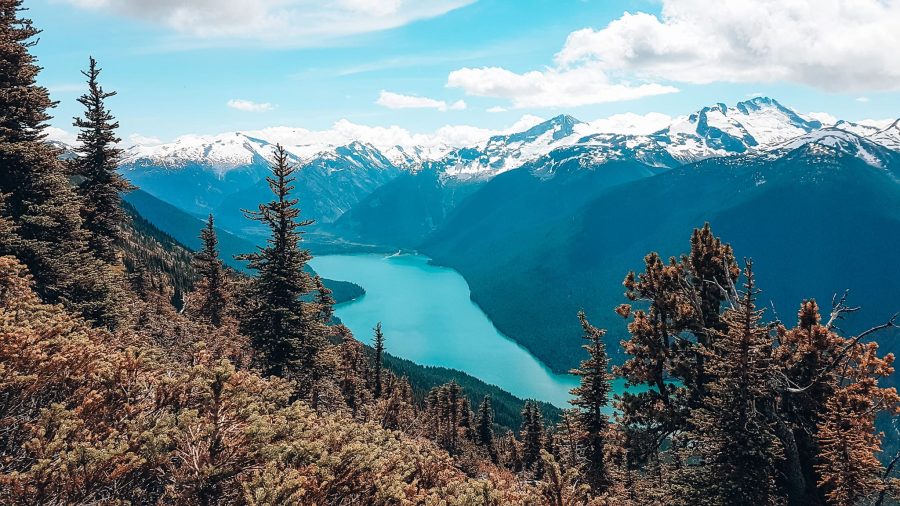 Incredible views from the top of Whistler Mountain overlooking Garibaldi Provincial Park and Cheakamus Lake in Whistler in summer, British Columbia, Canada