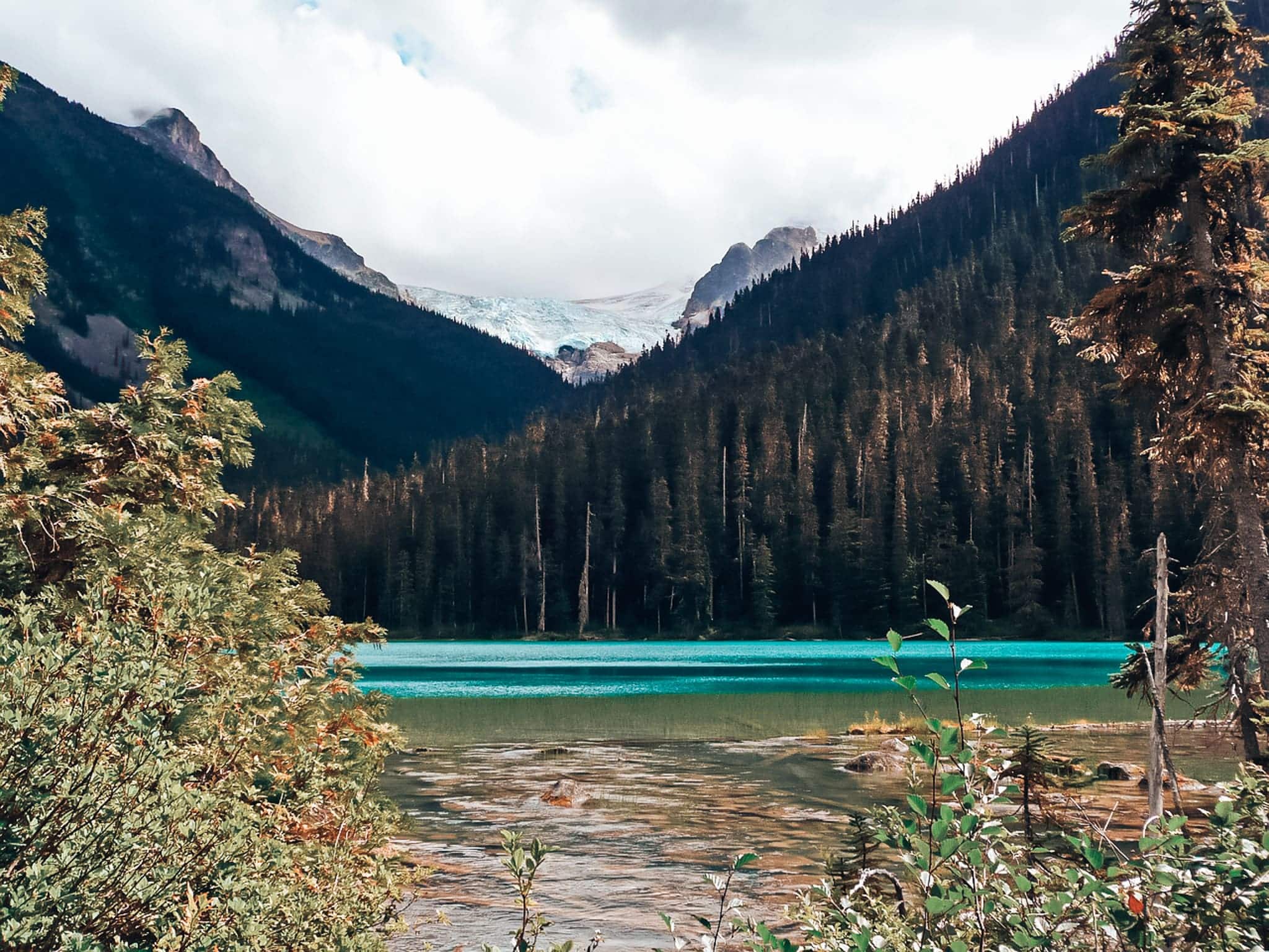 Hiking Joffre Lakes; Everything You Need to Know - Travel and Squeak