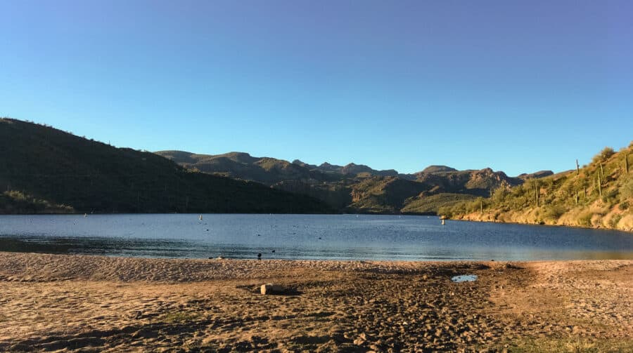 The tranquil Lake Saguaro nestled amongst mountains, Mesa, Arizona