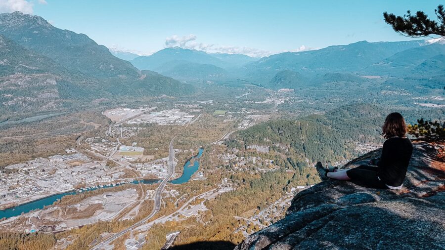 The view from North Gully over Squamish and the surrounding mountain peaks, The Stawamus Chief, Whistler, Canada