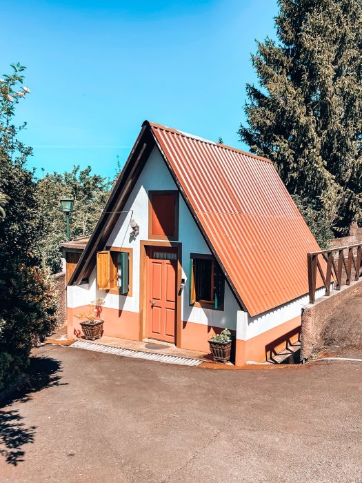 A triangular white, red and blue house, Casas de Santana, things to do in Madeira, Portugal