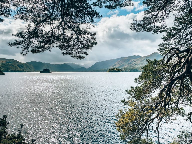 Friar's Crag Viewpoint across Derwentwater to Cat Bells, Lake District National Park, England