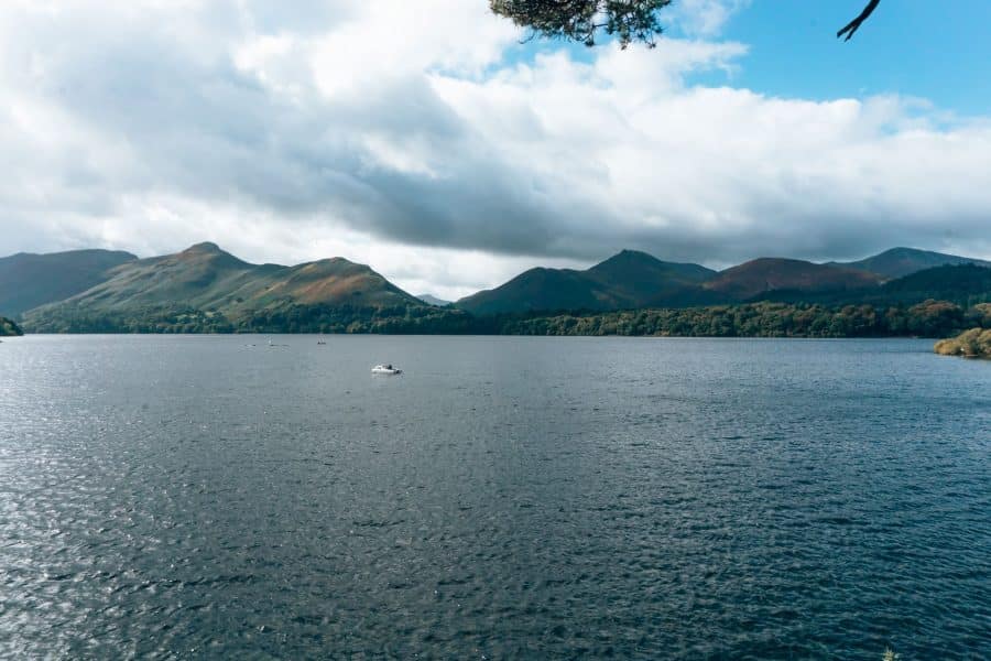 Friar's Crag Viewpoint across Derwentwater with Cat Bells towering in the distance, Lake District, England, UK
