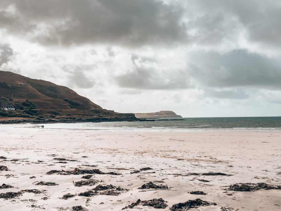 A vast white sand beach with mountains in the background, Calgary Beach, places to visit on the Isle of Mull, Scotland