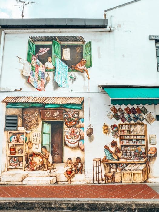 Contemporary street art covering a building in Chinatown, Singapore itinerary