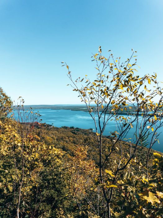 Peak of Salt Mountain Trail overlooking the vast bras d'Or Lake, best hikes in Nova Scotia, Canada
